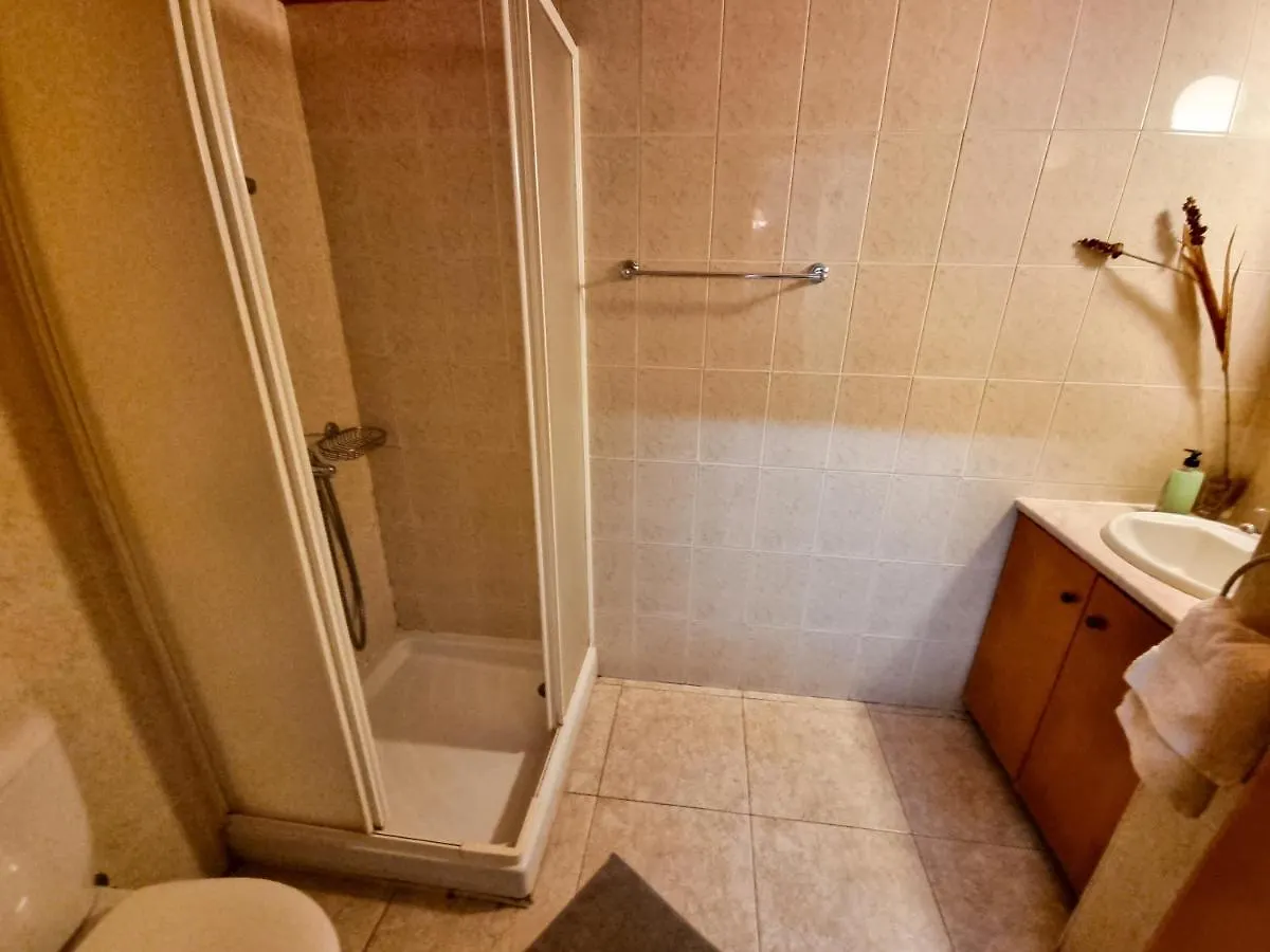Dock Holiday Apartment Larnaca